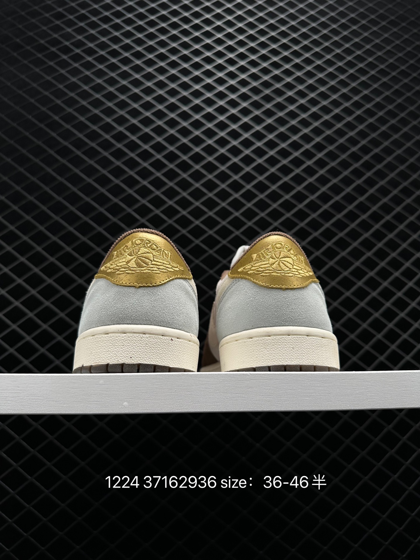 Air Jordan 1 Low AJ1